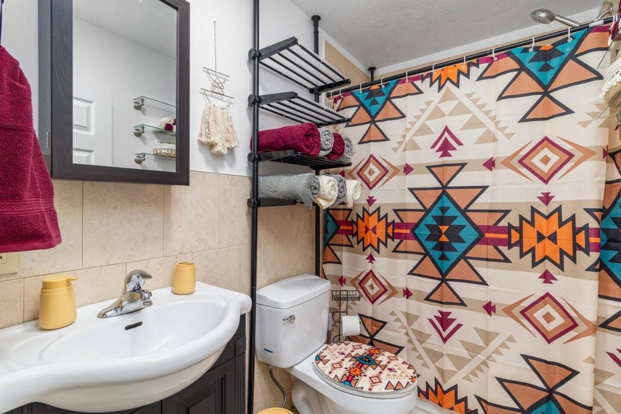 Providence 4 Bedroom Boho Escape エクステリア 写真